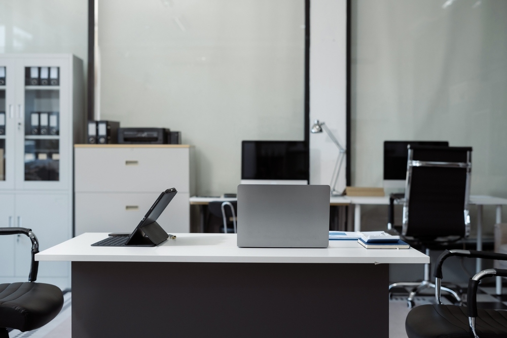 Captive, Franchise, or Independent: Which Insurance Agency Model Is Right for You?